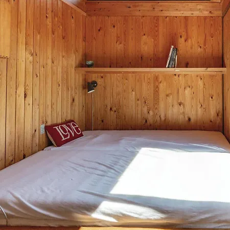 Two-bedroom Holiday In Сasa de vacaciones *
