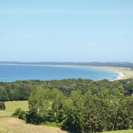 Two-bedroom Holiday In Сasa de vacaciones Fårevejle